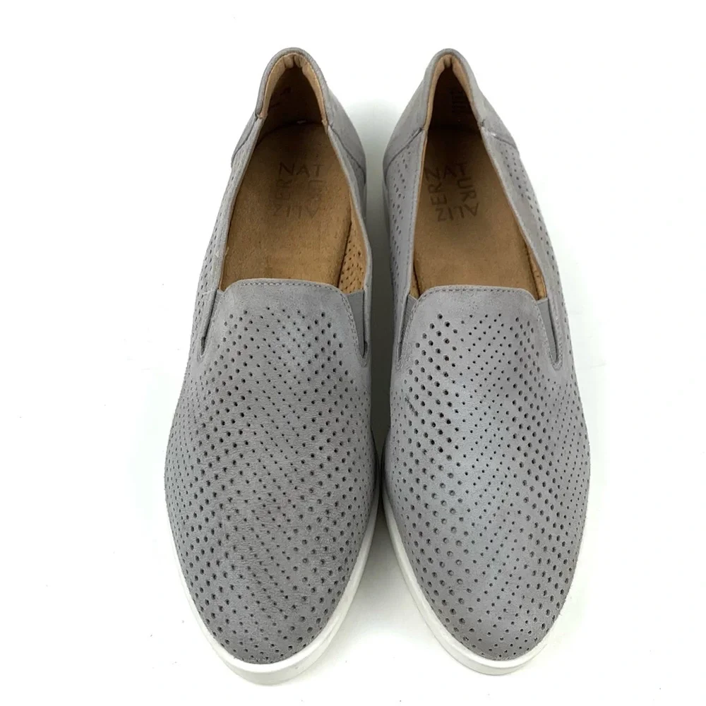 Naturalizer Gray Bonnie Suede Slip On Flats size 8.5